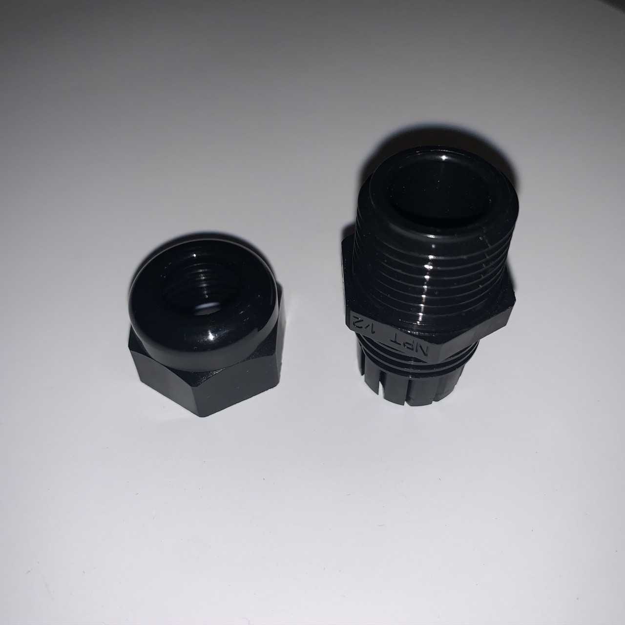 New - Lot of 500 - Heyco NPT 1/2 Liquid Tight Cord Grips - ELECTRICAL COMPONENTS