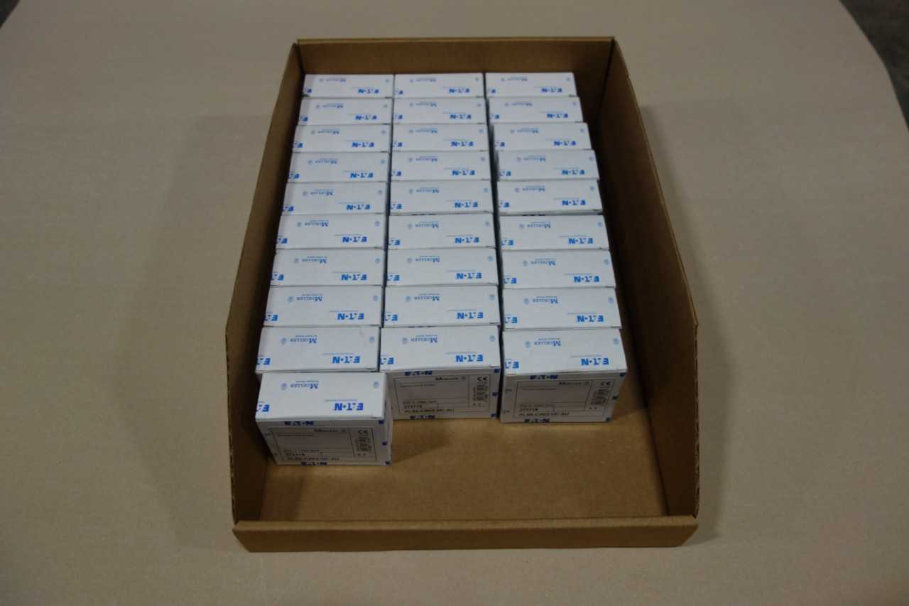 LOT OF 28 EATON MINIATURE CIRCUIT BREAKERS   PLS6 C202 DC AU - CIRCUIT BREAKERS