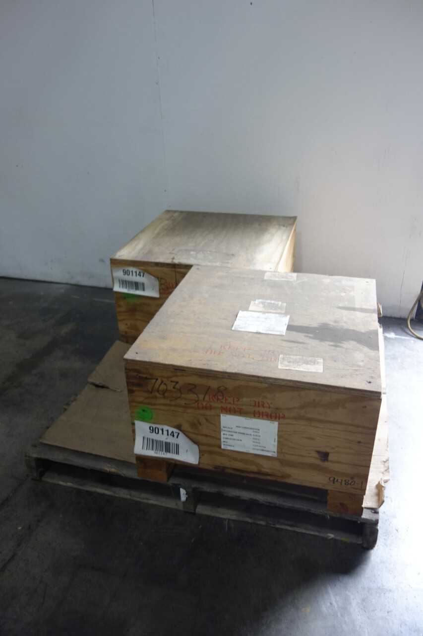 LOT OF 2 NSK 23164YMBW45CC08 ROLLER BEARINGS - BEARINGS