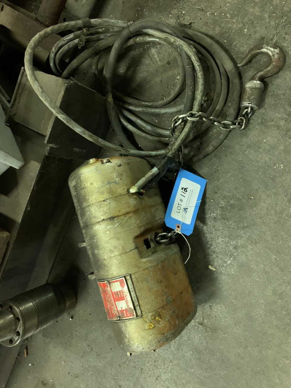 Electric Chain Hoist - LIFTING EQUIPMENT