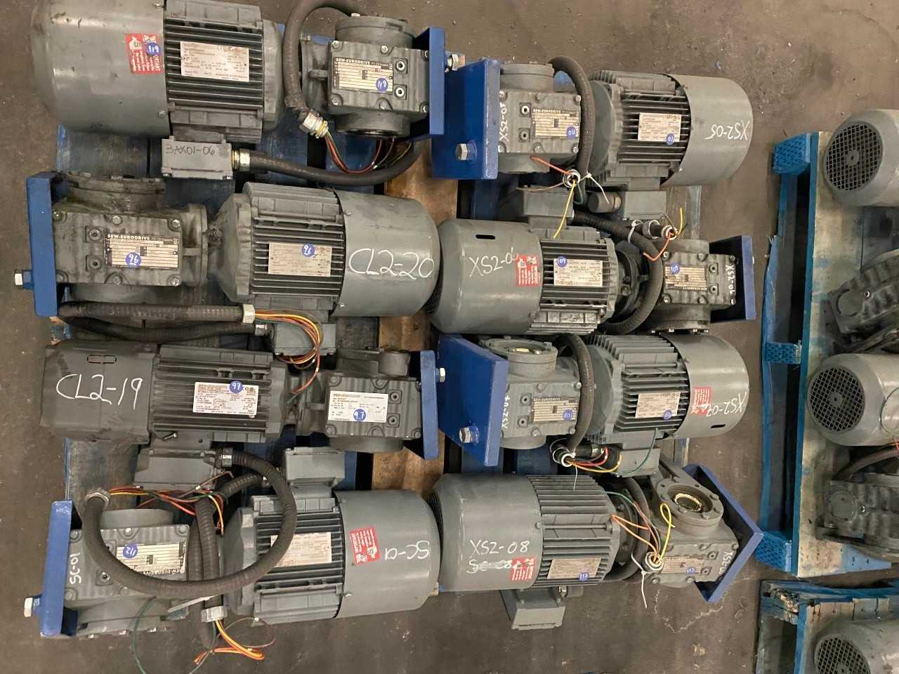 Lot of 286 - 600V Three Phase SEW Euro Drive Motor/Gearboxes - ELECTRIC MOTORS