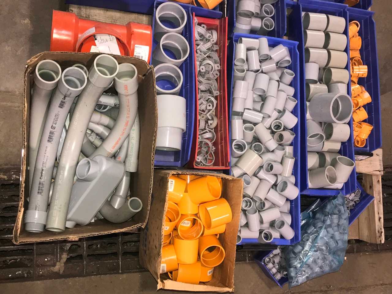 PLASTIC SLEEVES/FITTINGS (FULL PALLET) - PROCESS EQUIPMENT