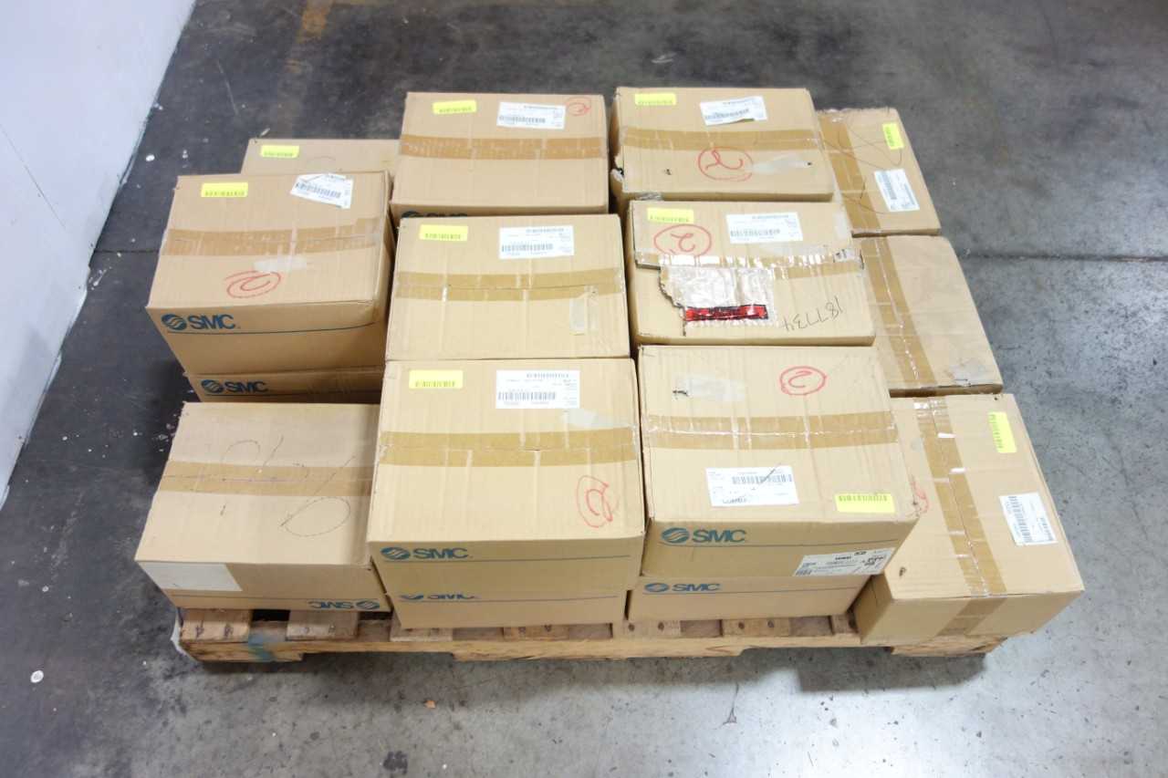 1 PALLET OF ASSORTED SMC PNEUMATIC PILOT VALVES - INDUSTRIAL PARTS