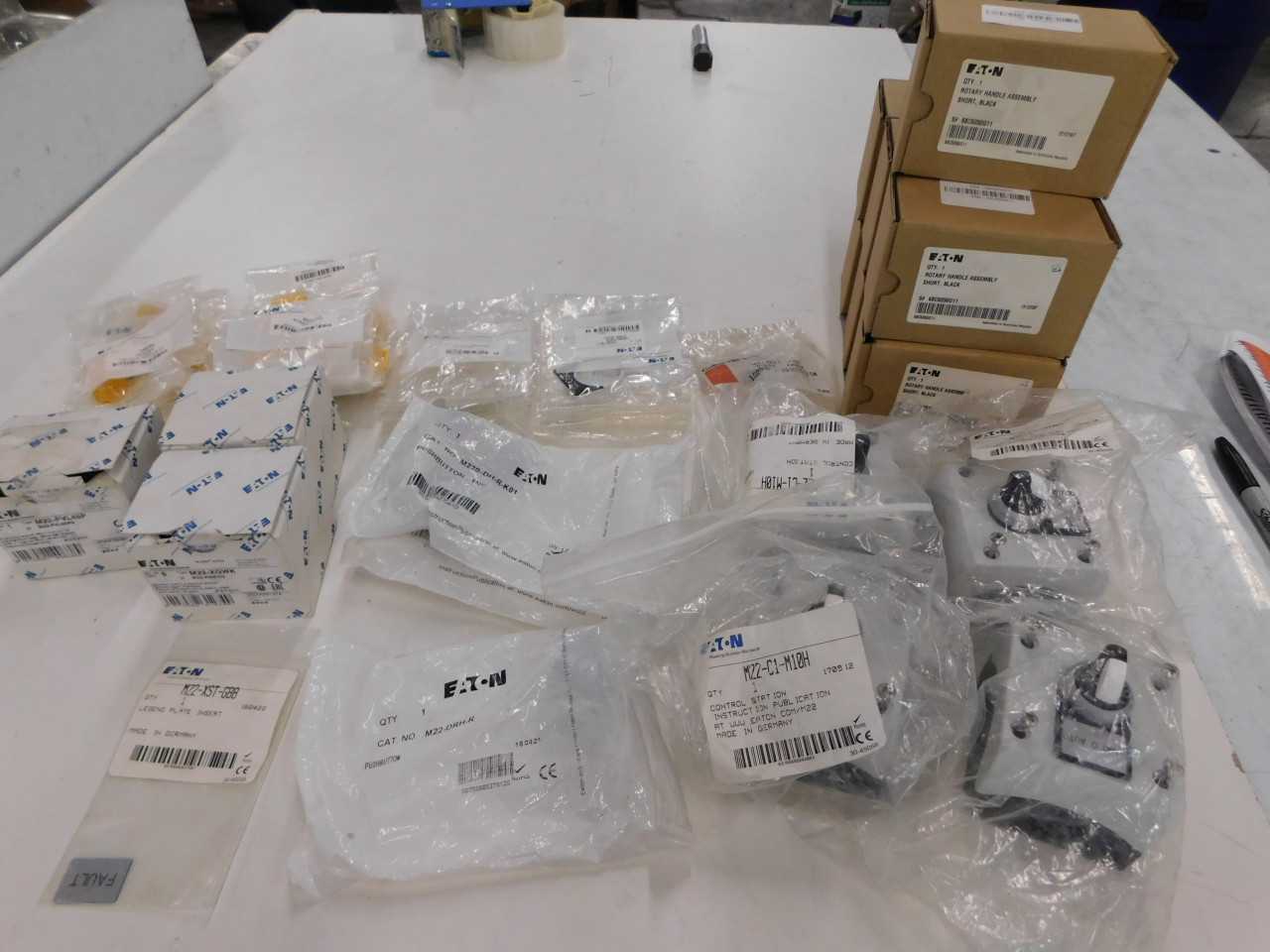 Lot of Quantity 58x Motor Operator Accessories - Legend plates, Pushbuttons - ELECTRIC MOTORS