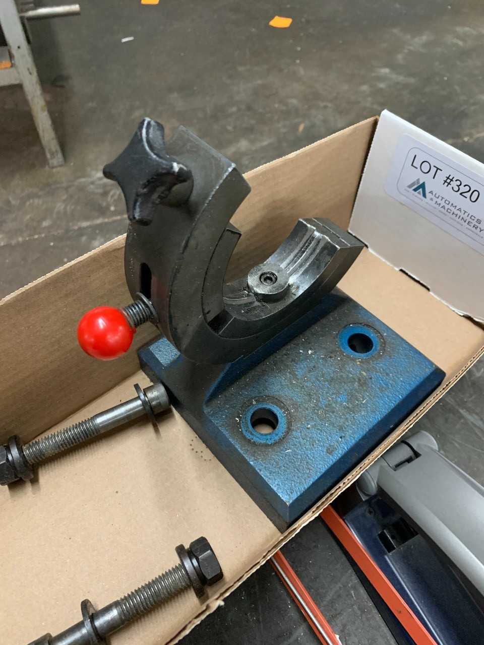 50 Taper Tool Changing Station - TOOL HOLDERS