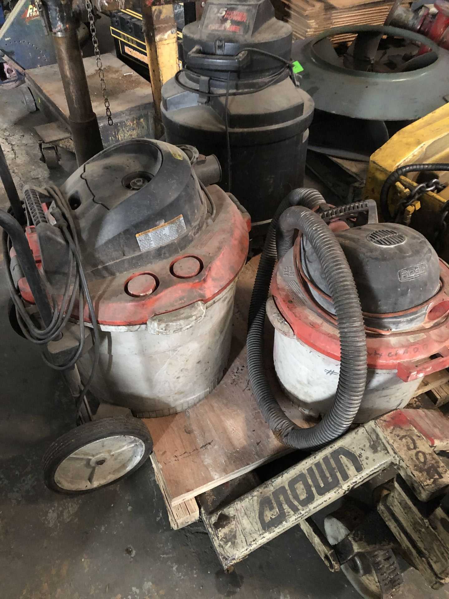 Wet Dry Vacuums (3) - ELECTRIC POWER TOOLS