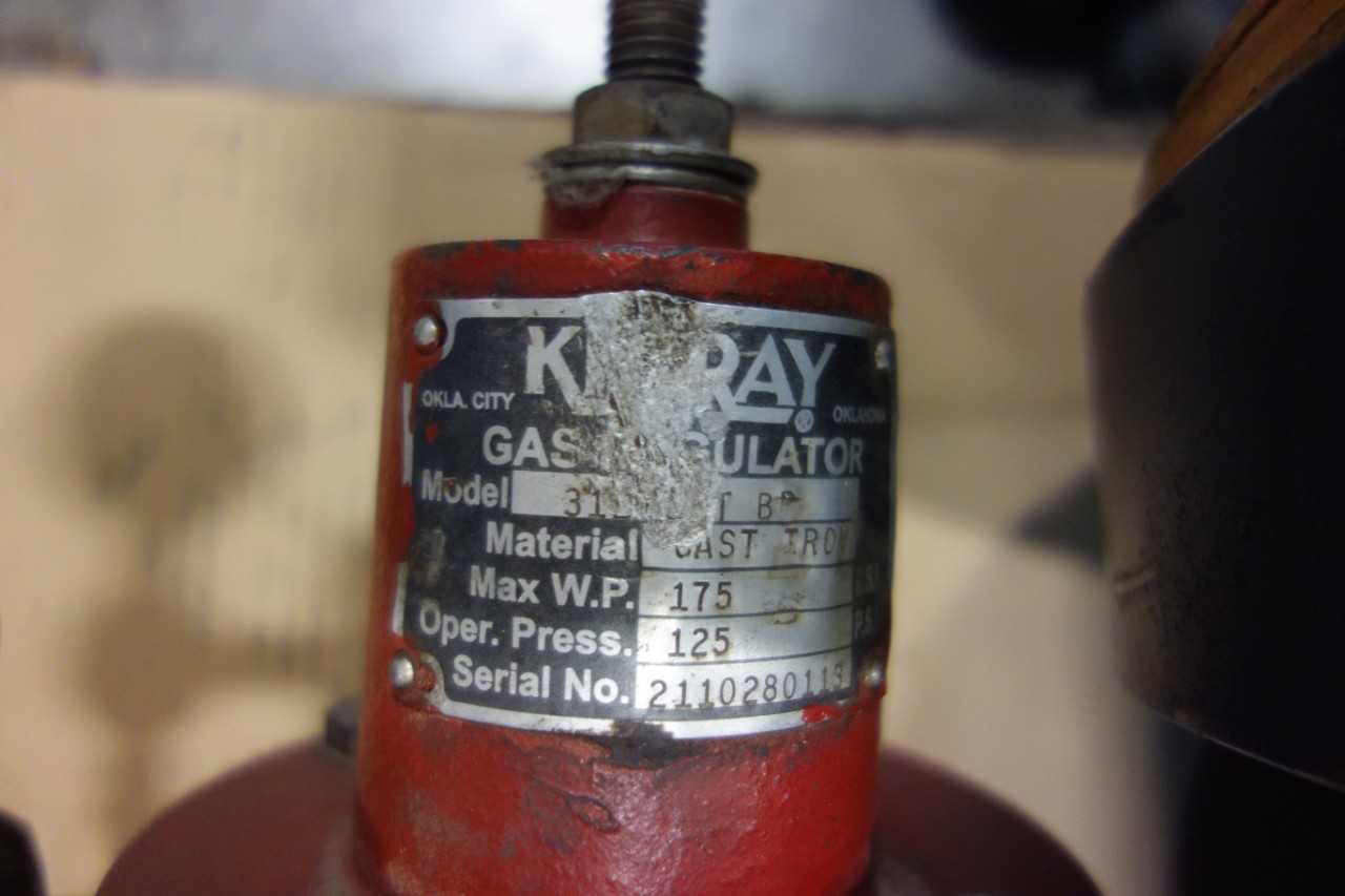 2 PALLETS OF ASSORTED VALVES AND VALVE ACCESSORIES - VALVES