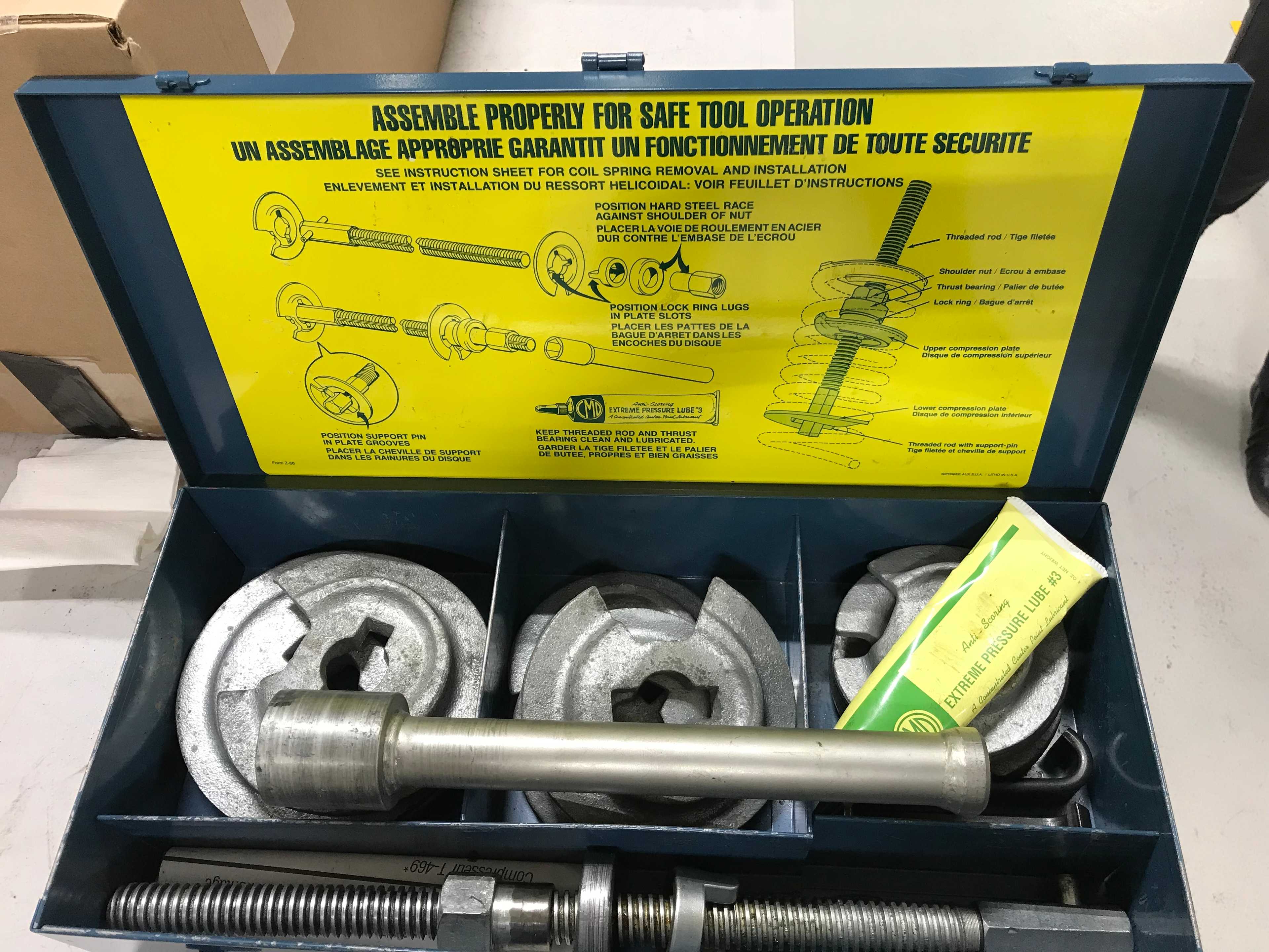 Coil Spring Remover - TOOL STORAGE