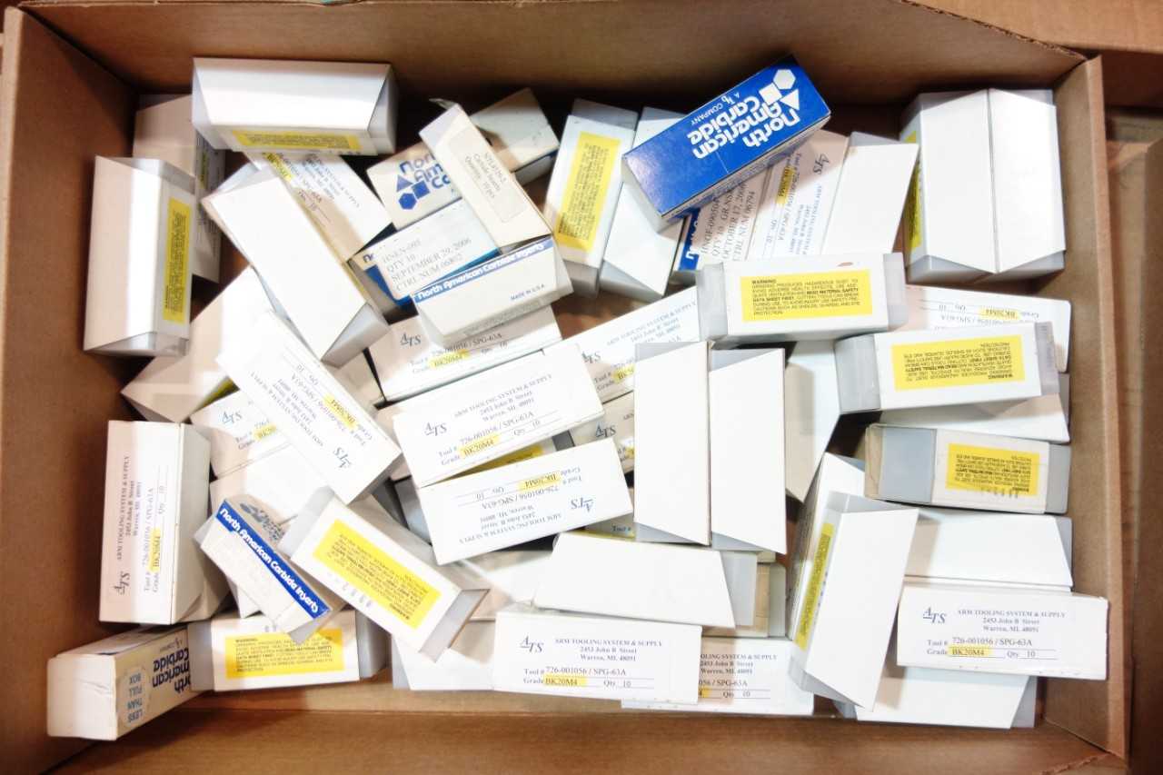 LOT OF ASSORTED CARBIDE INSERTS- NORTH AMERICAN CARBIDE - ELECTRIC POWER TOOLS