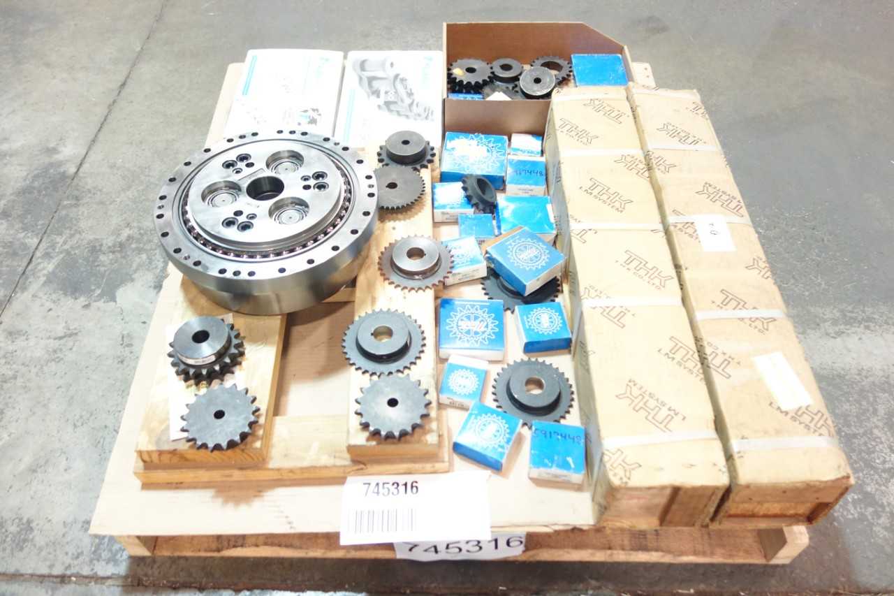 1 PALLET OF ASSORTED ROLLER CHAIN SPROCKETS, ROLLER CHAIN, ROLLER BEARING, LINEAR BEARINGS- MARTIN, THK, TSUBAKI - BEARINGS