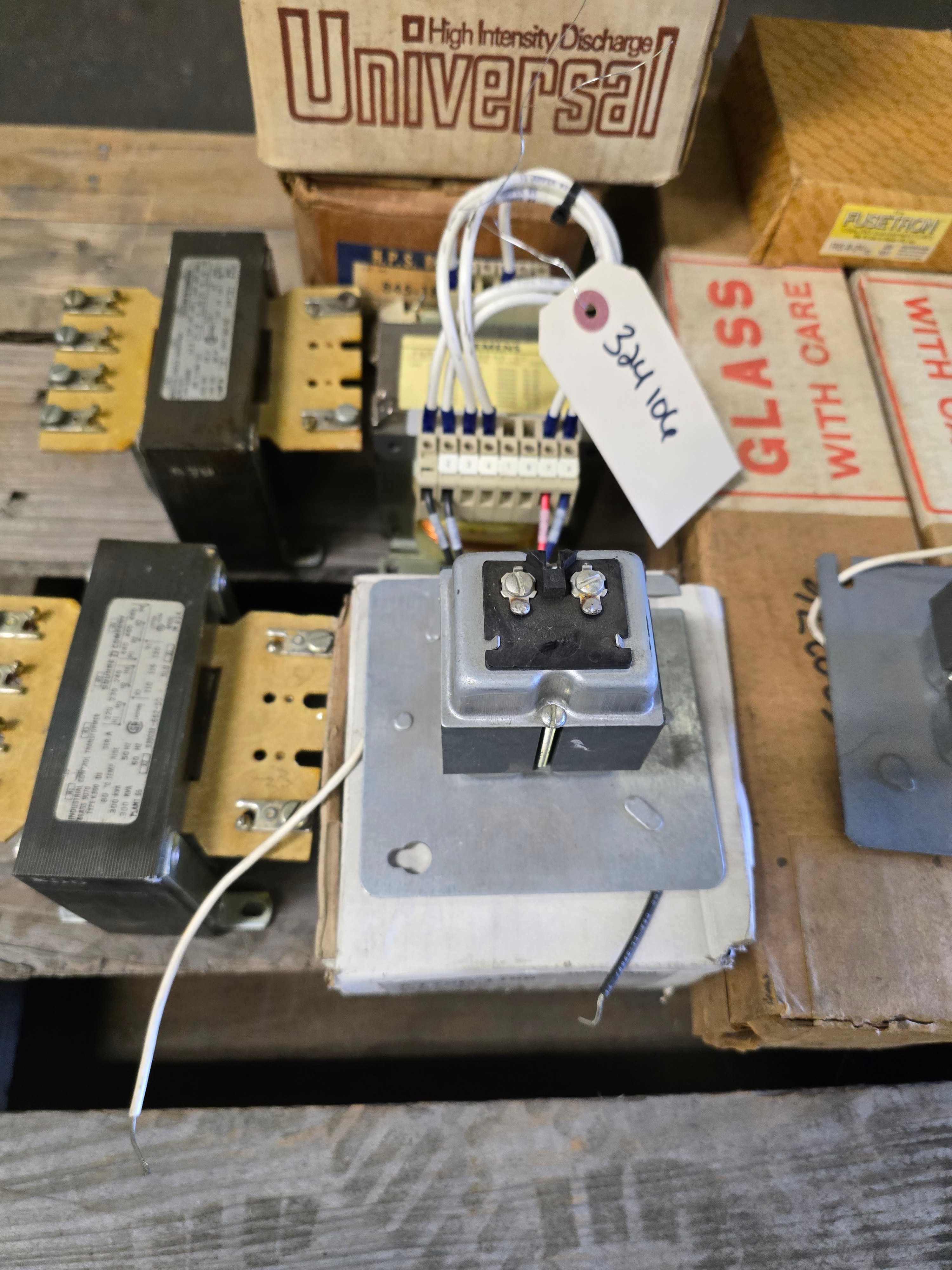 LOT OF FUSES & TRANSFORMERS - ELECTRICAL COMPONENTS