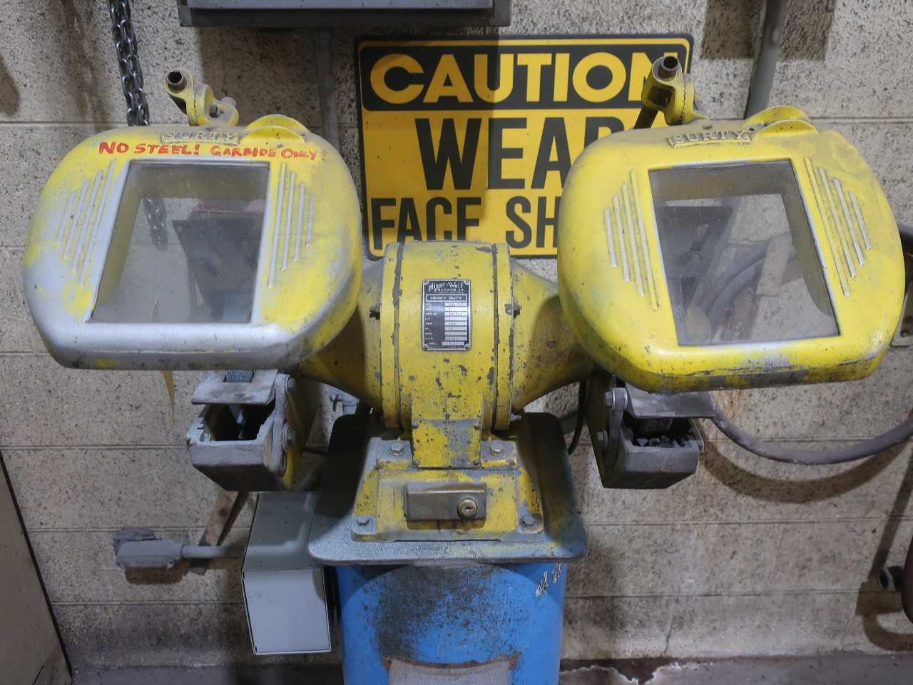 Grinder/buffer, 1hp 440V-AC - GRINDING MACHINES