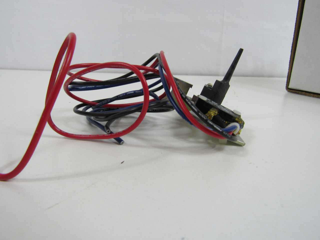Lot of 1x A1L4LPK MCCB Bell Alarm - INDUSTRIAL PARTS