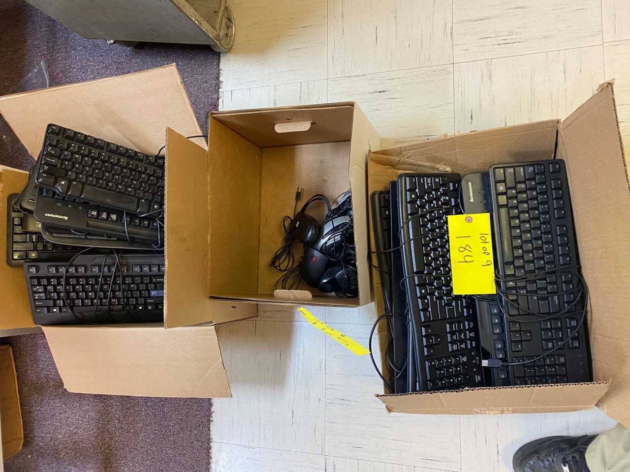 Lot of keyboards and mouses - ELECTRICAL COMPONENTS Lot of keyboards and mouses - ELECTRICAL COMPONENTS