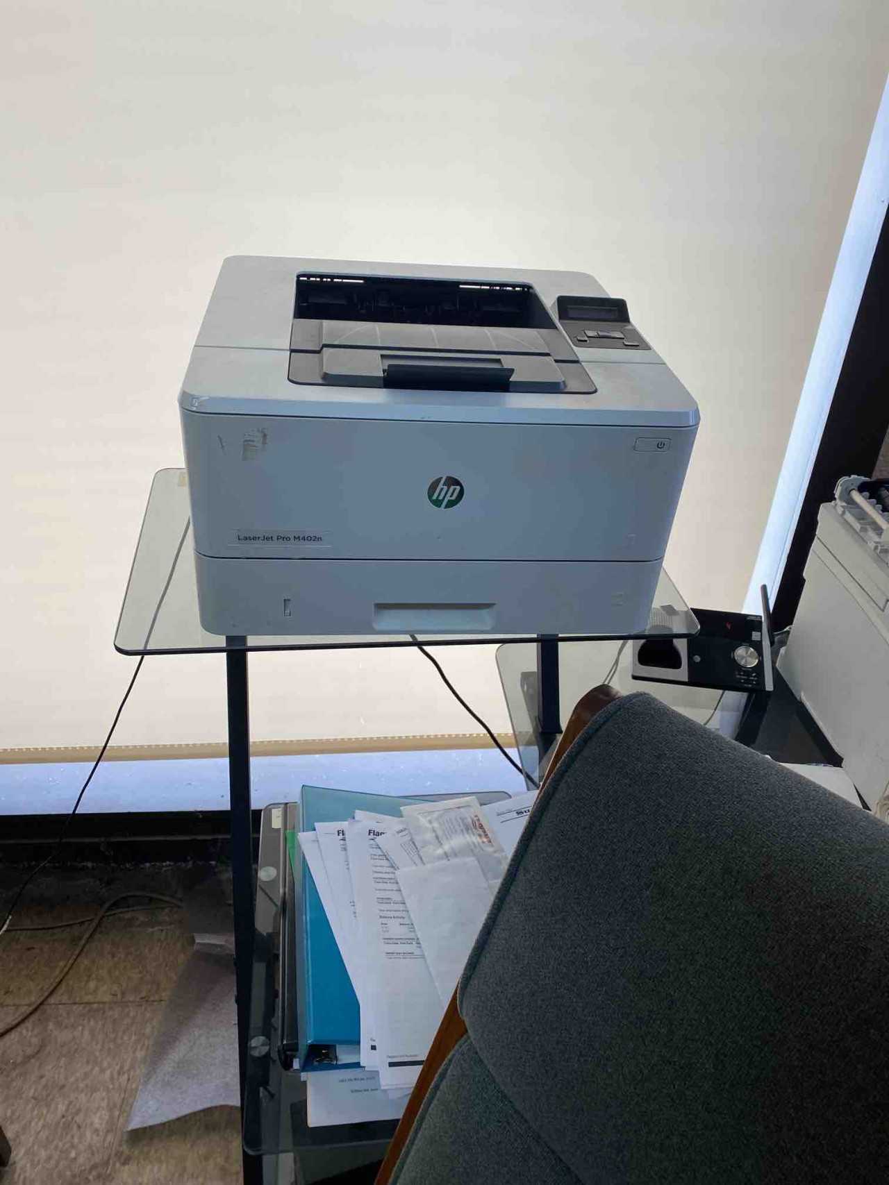 Lot of Computer and printers - MATERIAL HANDLING