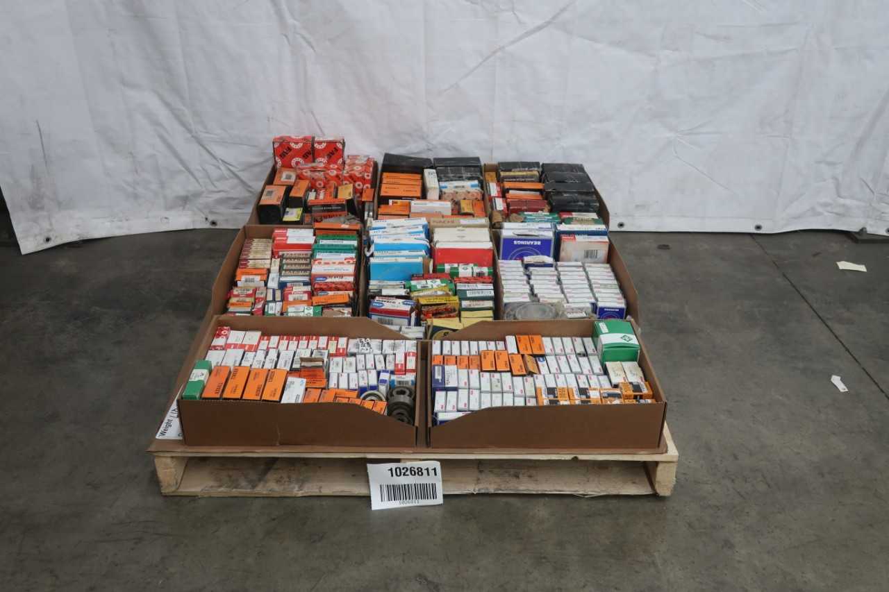 PALLET OF ASSORTED BEARINGS - BEARINGS