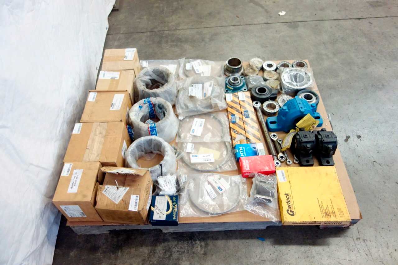 1 PALLET OF ASSORTED BEARING PARTS AND ACCESSORIES - BEARINGS