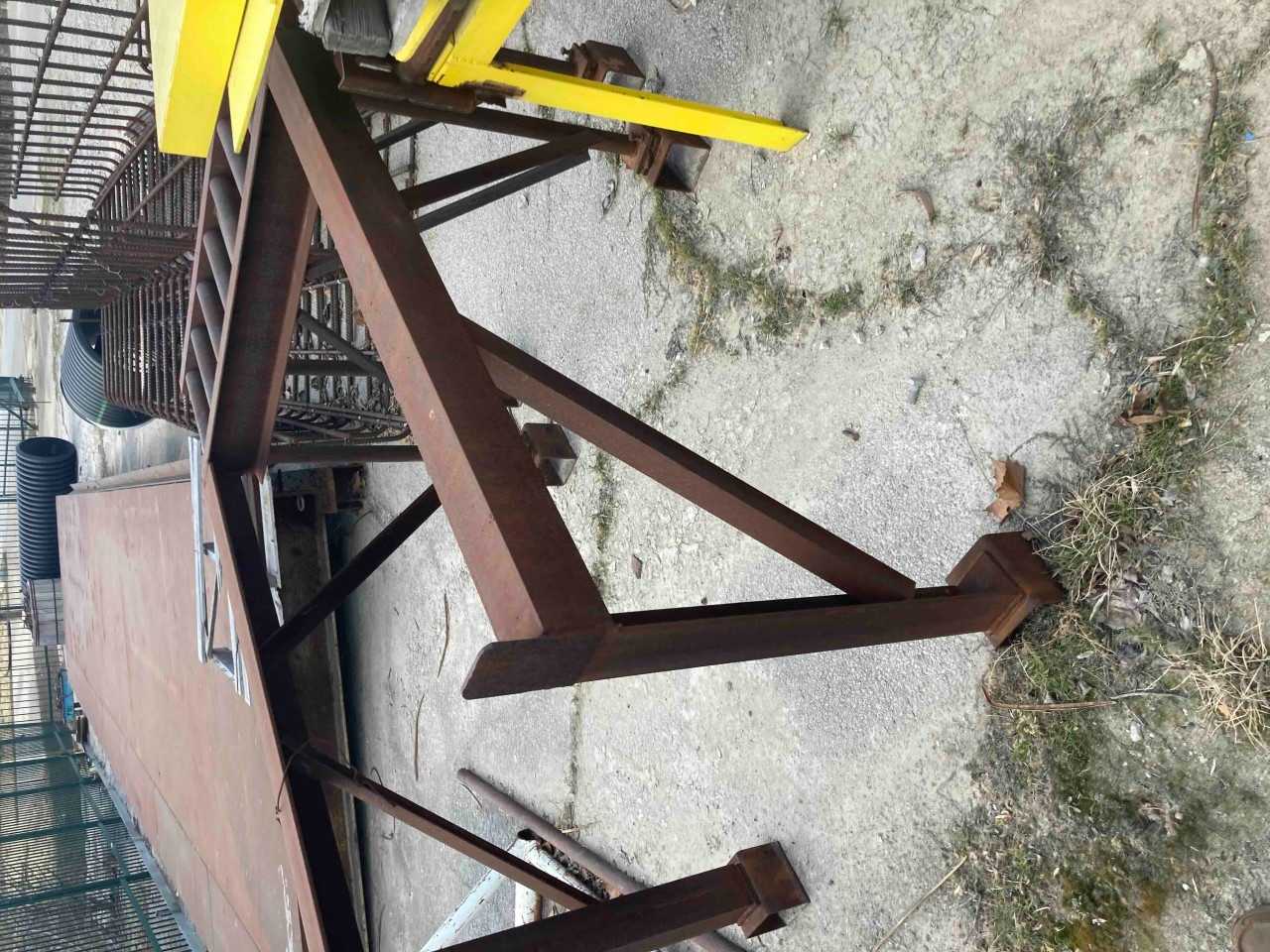 2 rolling tables - MATERIAL HANDLING