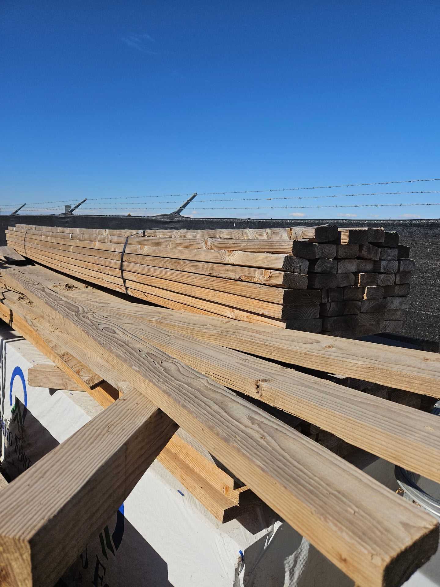 BULK LOT OF WOOD BOARDS - MISCELLANEOUS