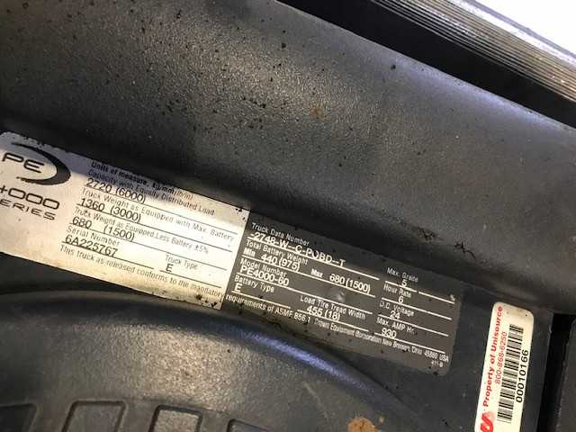 2005 Crown PE4500-60 rider pallet jack, Hanover (Baltimore), MD - MANUAL PALLET JACKS