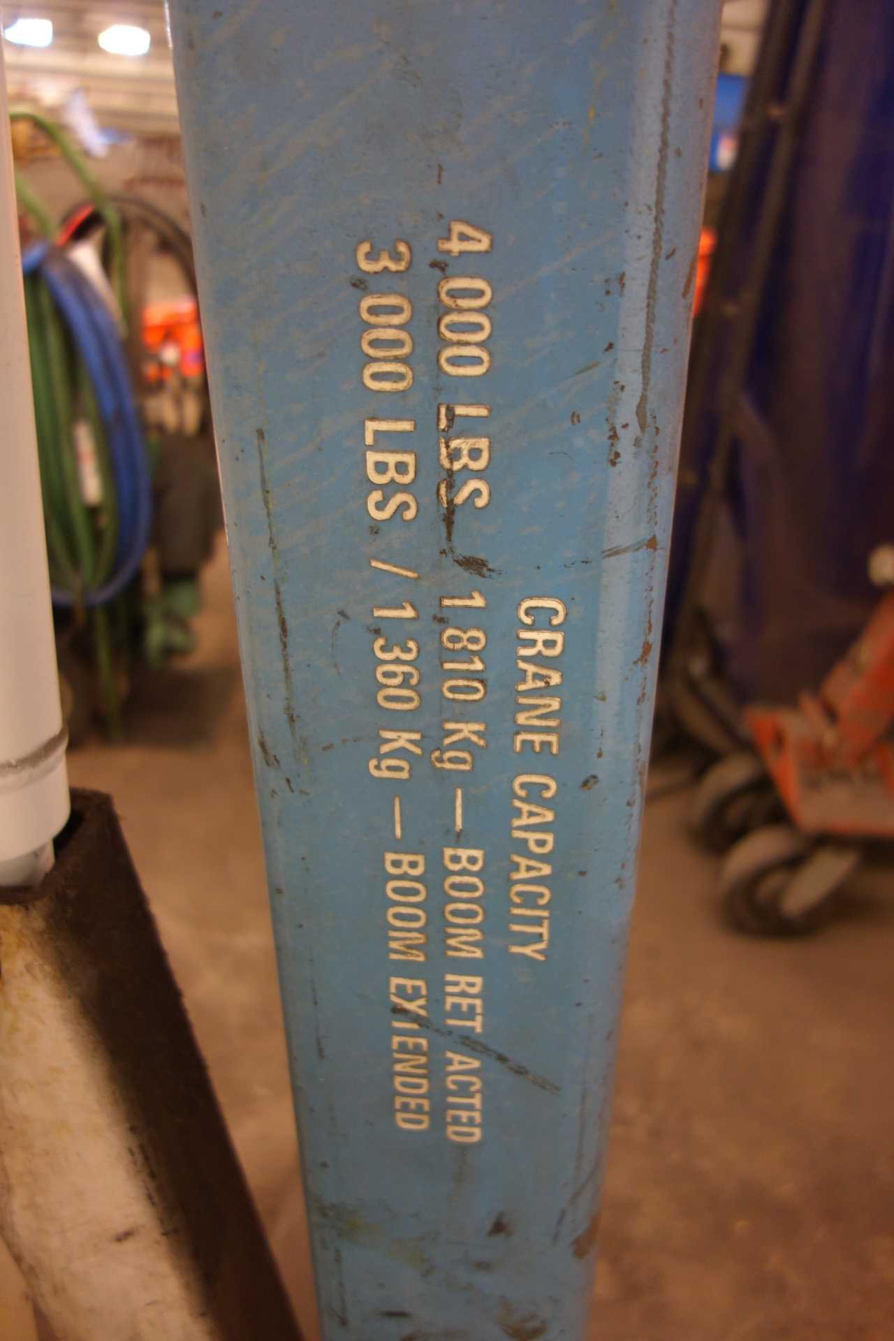 4000LBS 2 TON MANUAL BOOM CRANE HOIST - LIFTING EQUIPMENT