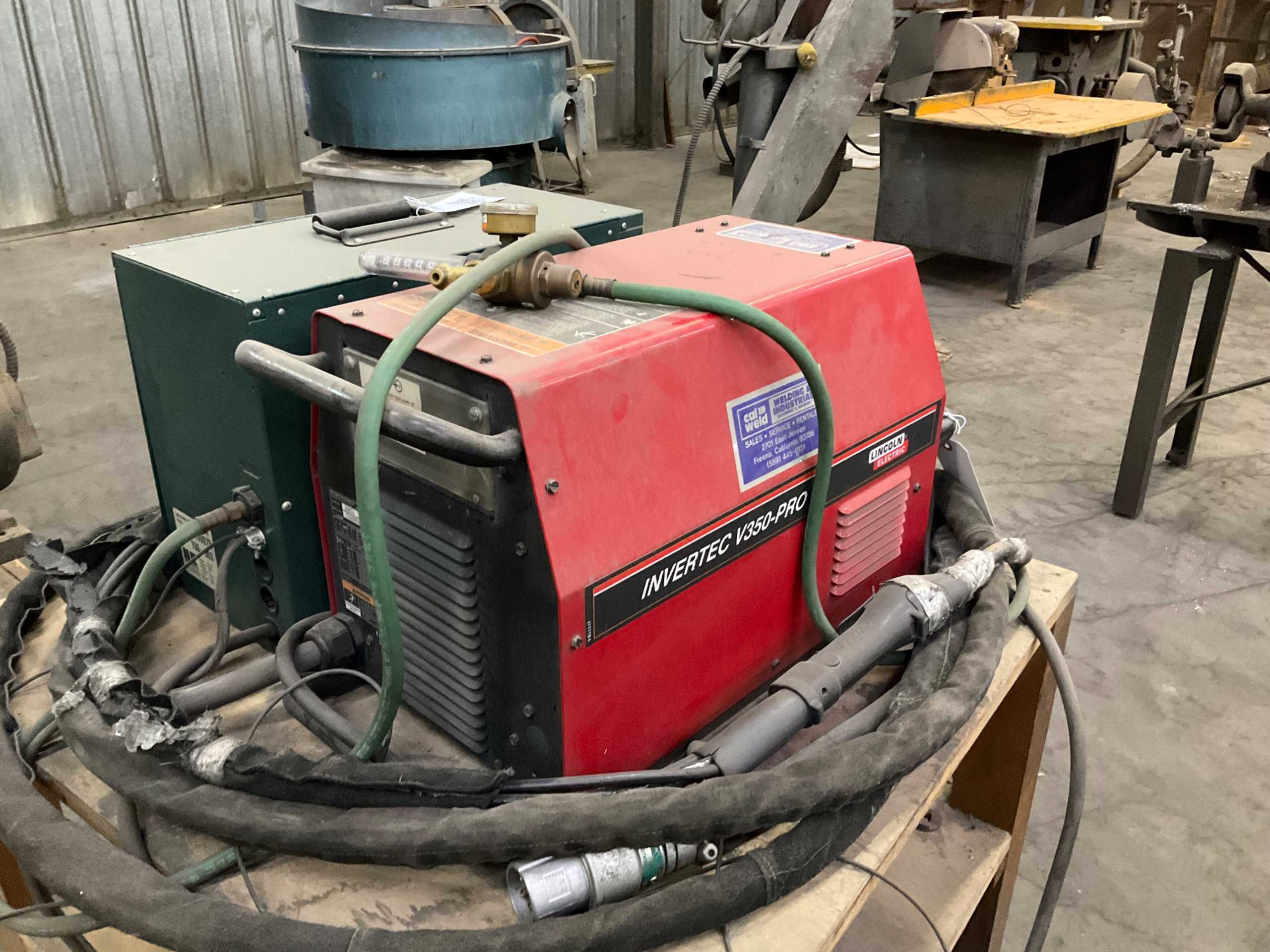 LINCOLN ELECTRIC V350-PRO MULTI-PROCESS WELDER