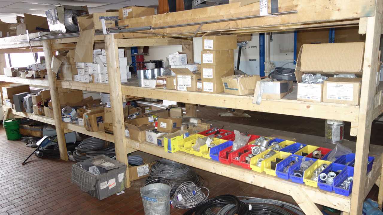CONTENTS OF SHELVES, ASSORTED ELECTRICAL MRO - INDUSTRIAL PARTS
