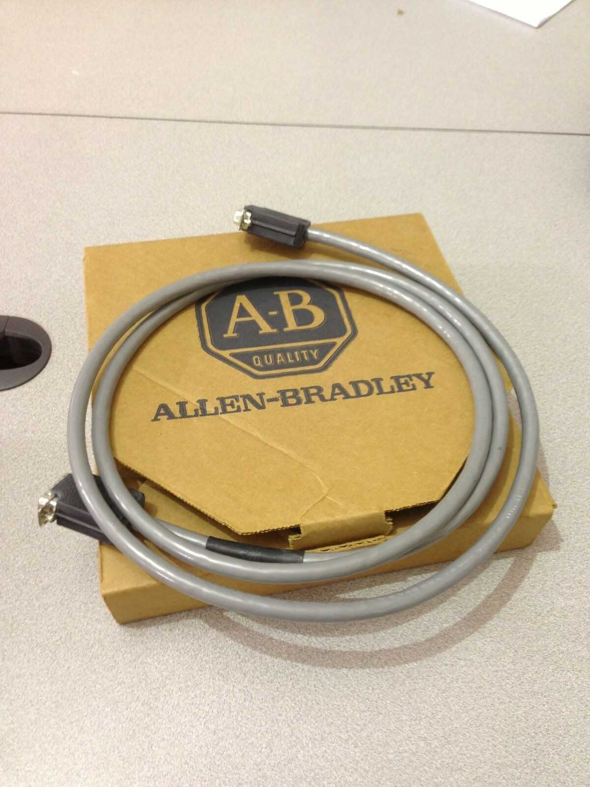 NEW ALLEN-BRADLEY VISION CABLE 2801-NC17 SERIES A - ELECTRICAL COMPONENTS