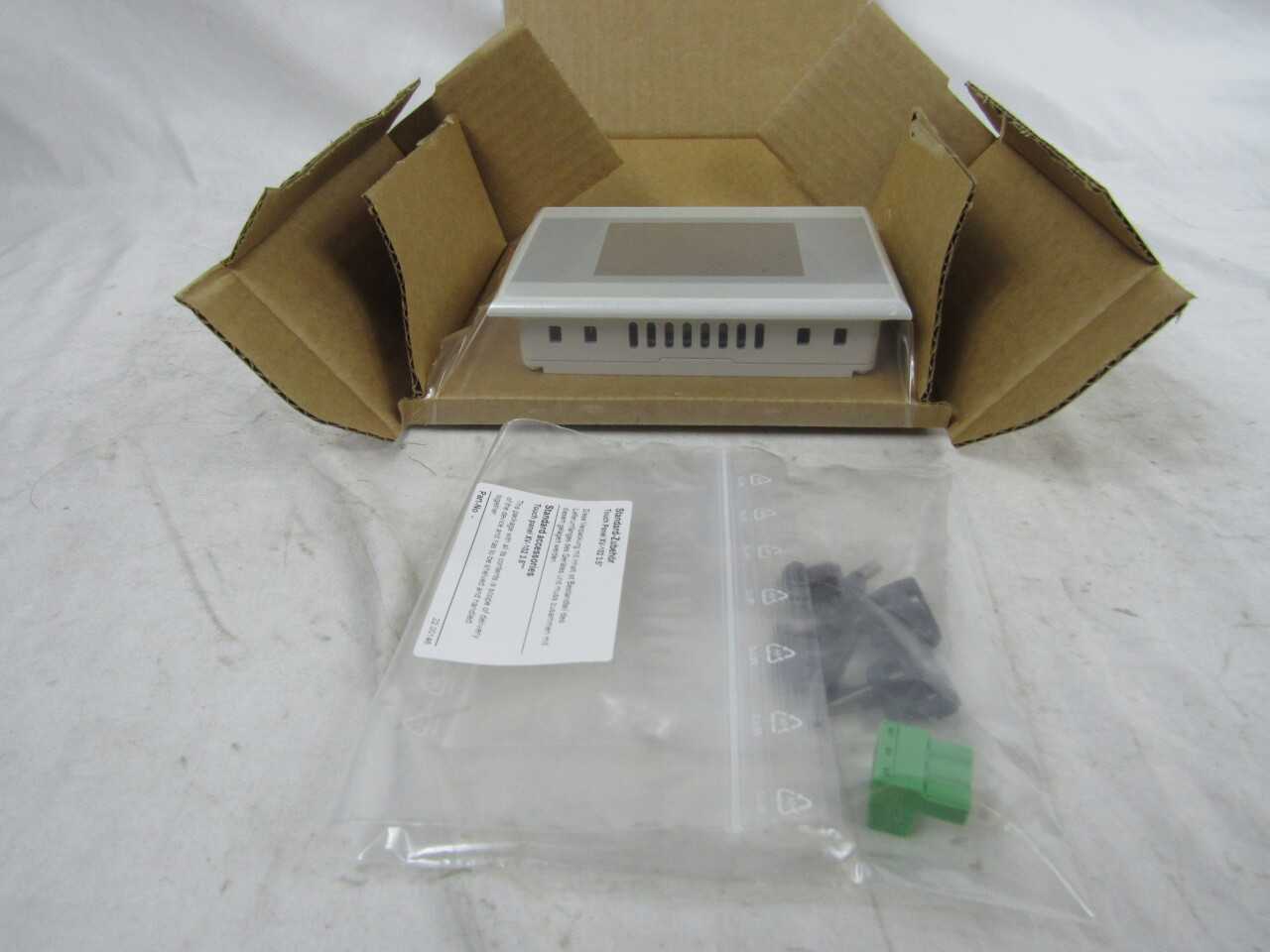 Quantity of 3x XV-102-B3-35TQRG-10 PLC Softwares - AUTOMATION & CONTROLS
