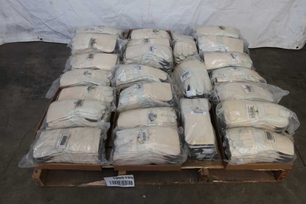 PALLET OF WEST CHESTERTON LEATHER WORK GLOVES - SAFETY EQUIPMENT