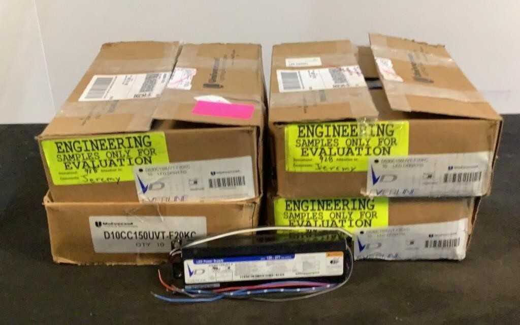 (Approximately 33) Assorted LED Drivers D530C150UVT-F - LIGHTING