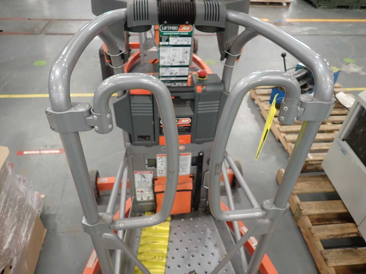 JLG FS80 Lift Pod (2599381) Ridley Park - TELESCOPIC HANDLERS