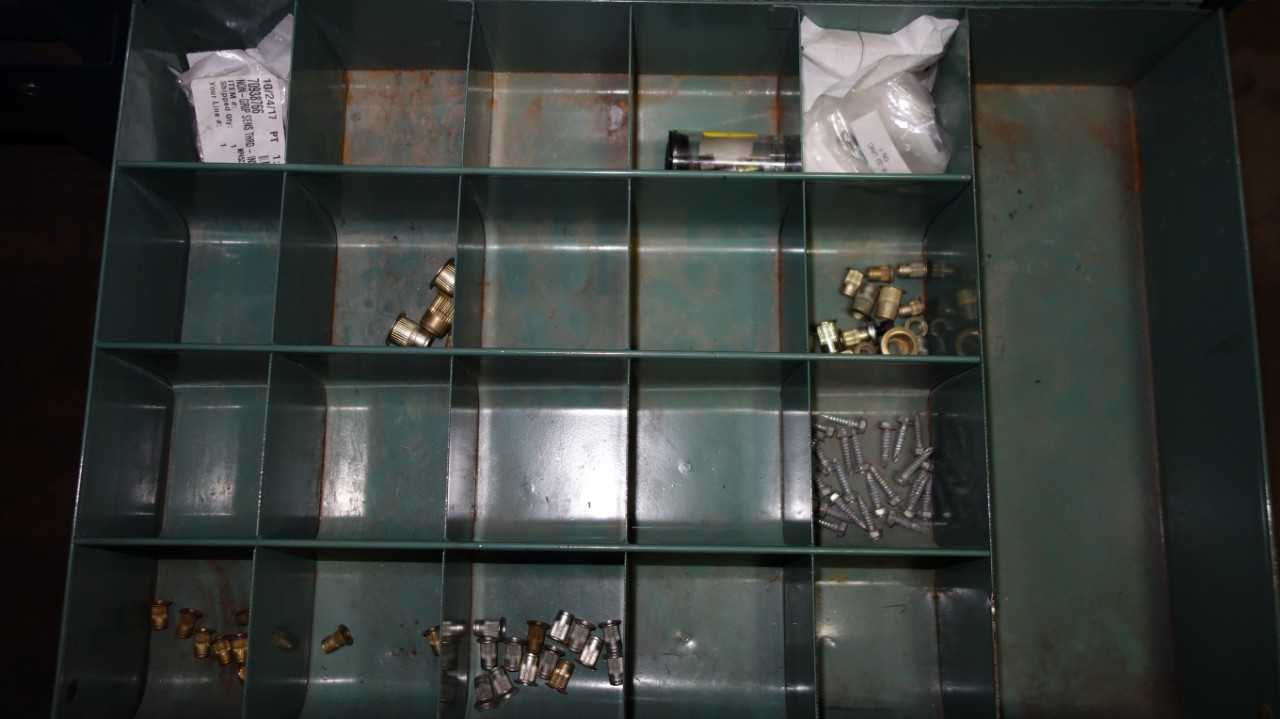 14 DRAWER CURTIS TOOLBOX WITH CONTENTS ASSORTED O RINGS - TOOL STORAGE