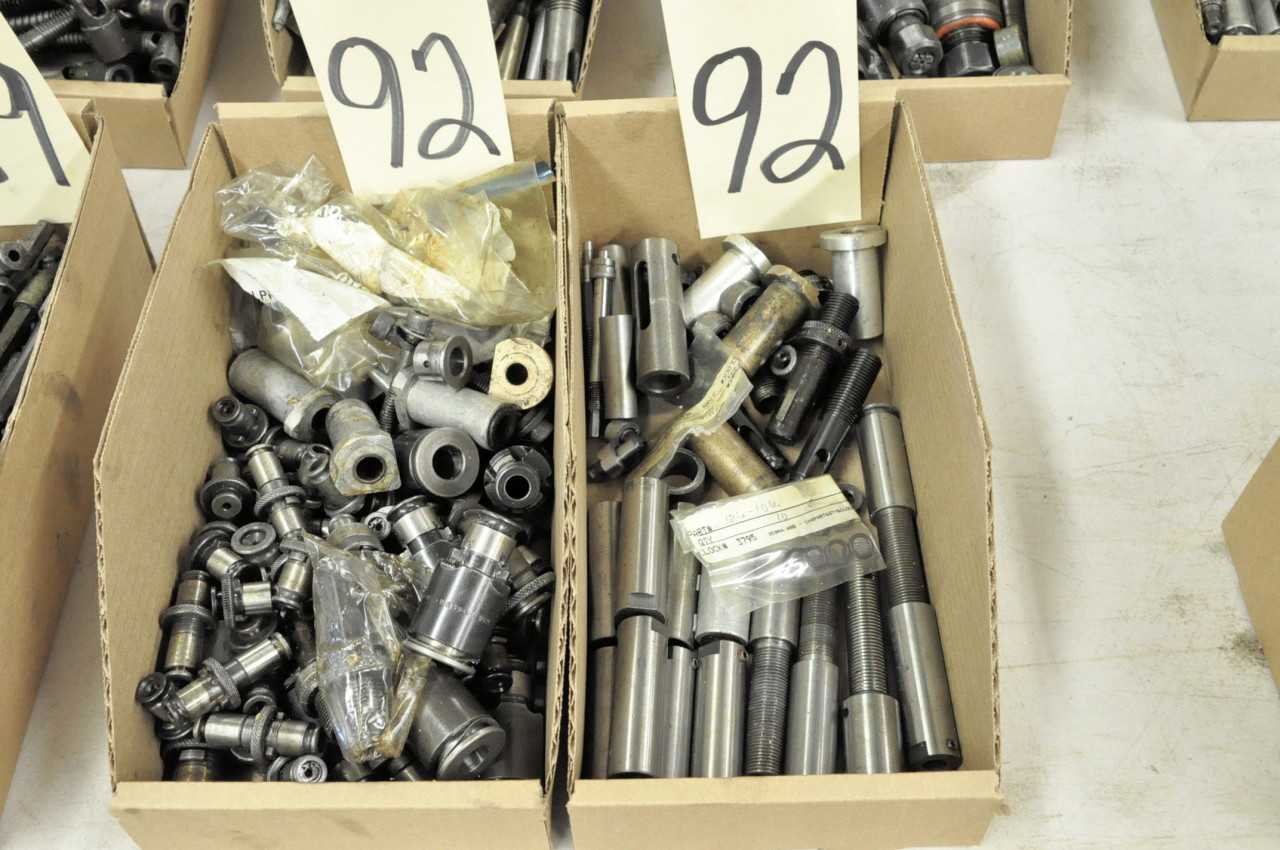 Lot-Quick Change Adaptors and Sleeves in (2) Boxes - ELECTRIC POWER TOOLS