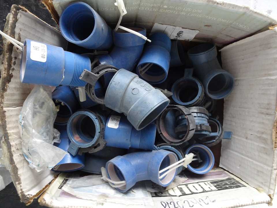 RYAN HERCO  FLOW SOLUTIONS Pipe Fusion PVC fittings W/ elements - PROCESS EQUIPMENT