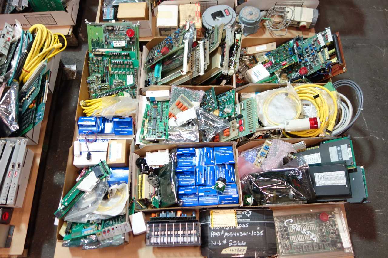 4 PALLETS OF ASSORTED AUTOMATION - INDUSTRIAL PARTS