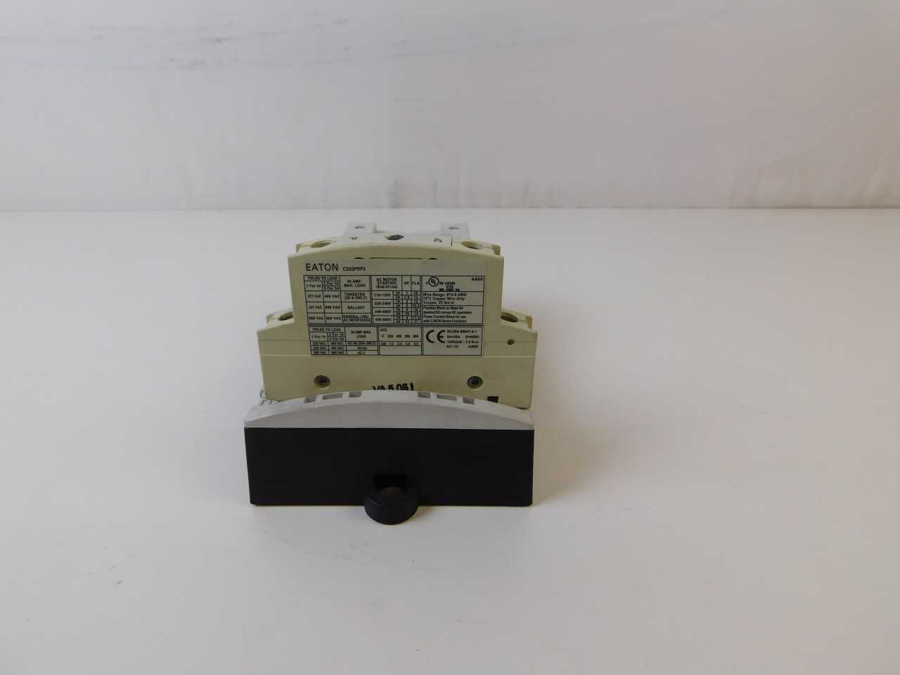 Lot of Quantity 25x C30CNE02A0 Contactors - CONTACTORS