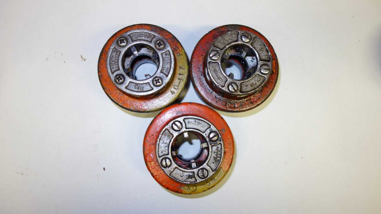 LOT OF 3 RIDGID 3/4 IN PLASTIBOND DIES - HAND TOOLS