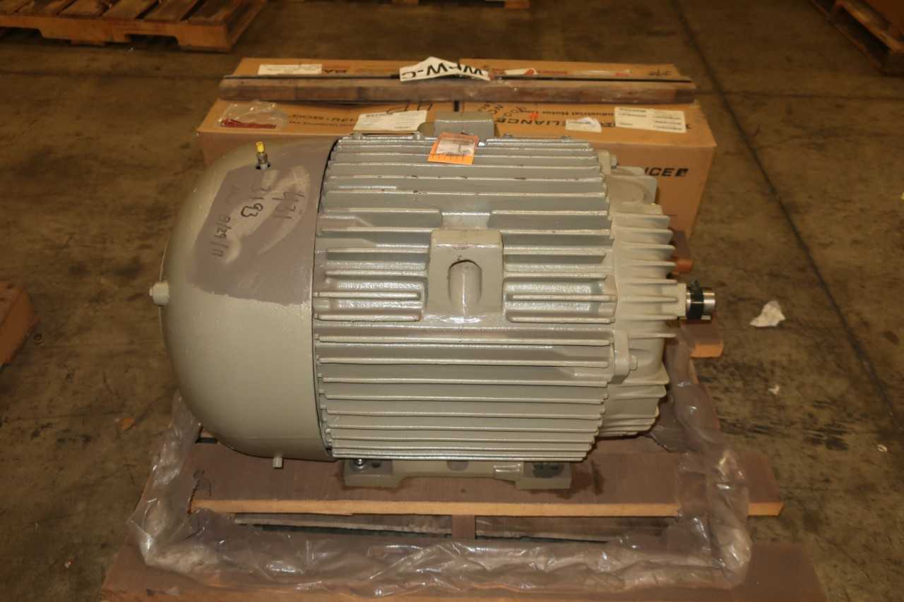 LOT OF 3 ASSORTED AC MOTORS 5-50HP BALDOR GE - ELECTRIC MOTORS