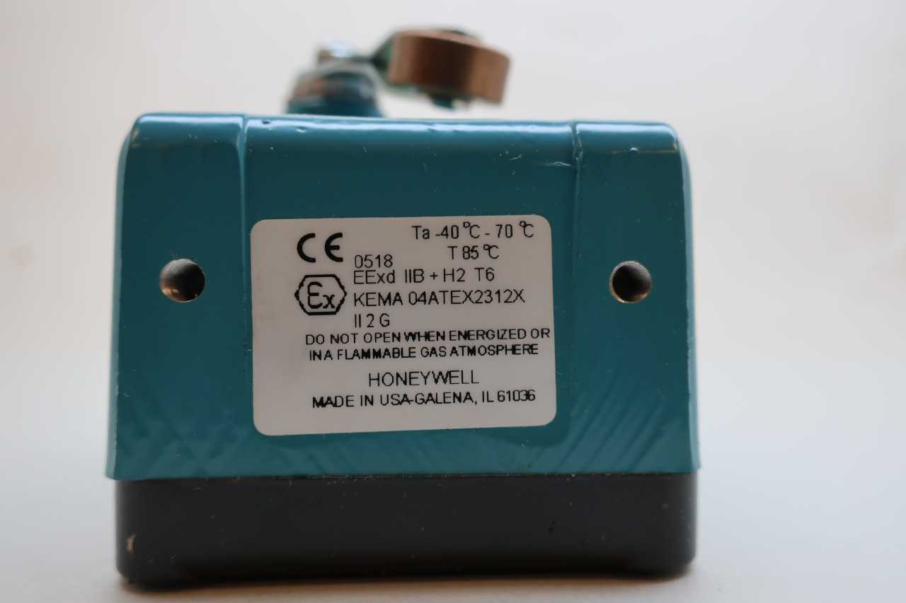 MICRO SWITCH EX-AR800 EXPLOSION PROOF 125/250/480V-AC 125/250V-DC LIMIT SWITCH - INDUSTRIAL PARTS