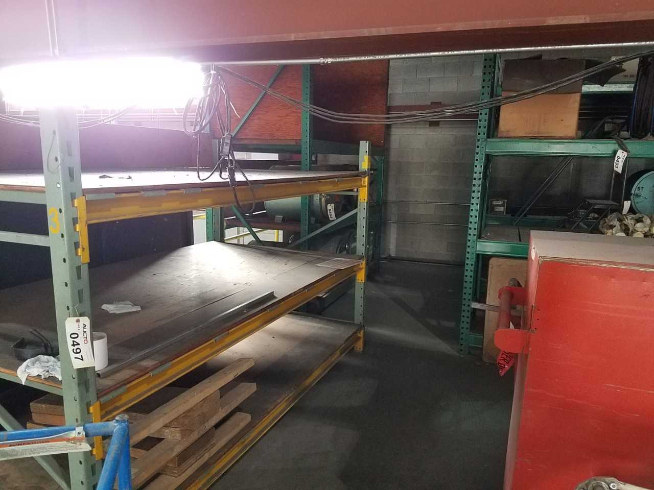 Lot of 4 sections of pallet racking - 6' and 10' uprights, 9' beams - PALLET RACKING Lot of 4 sections of pallet racking - 6' and 10' uprights, 9' beams - PALLET RACKING