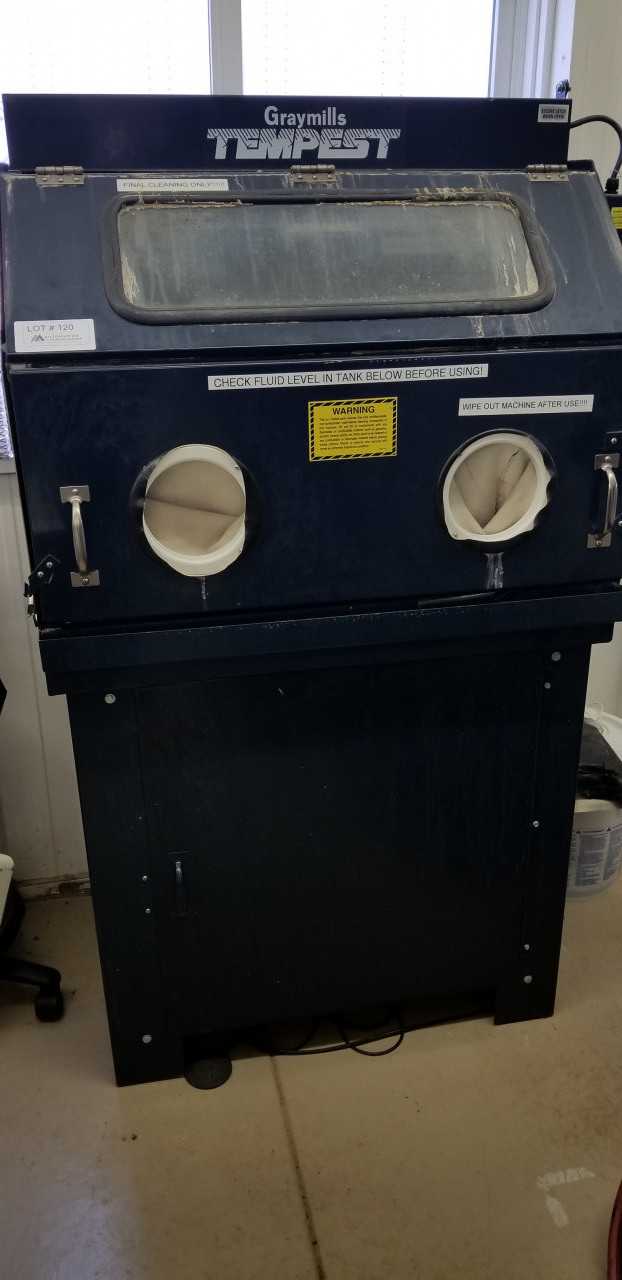 Graymills Tempest Pressure Washing Cabinet - GLASS BEAD PEENING MACHINE