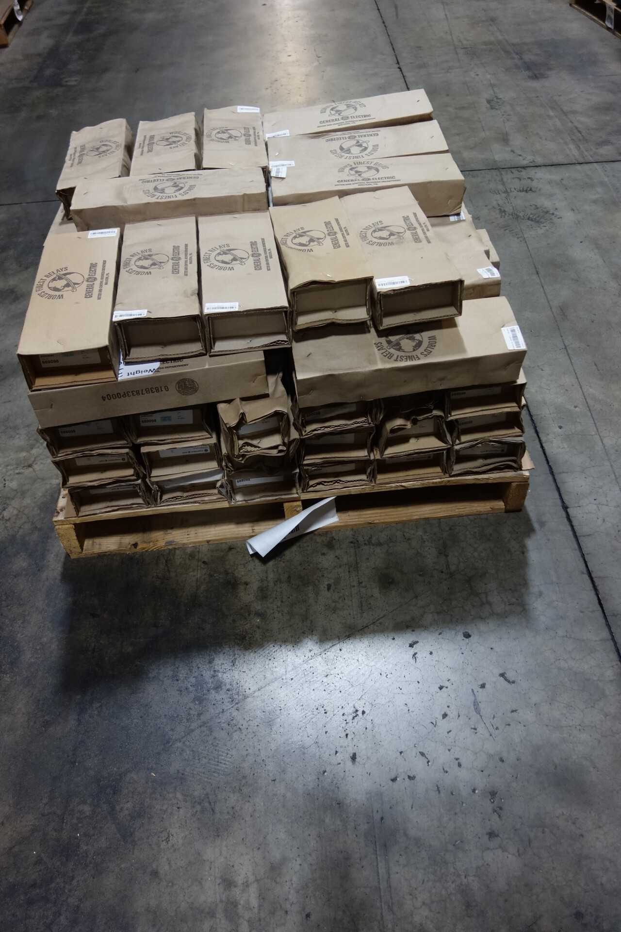 PALLET OF GENERAL ELECTRIC 16SB9DB374SSM2L ROTARY CAM SWITCHES - AUTOMATION & CONTROLS