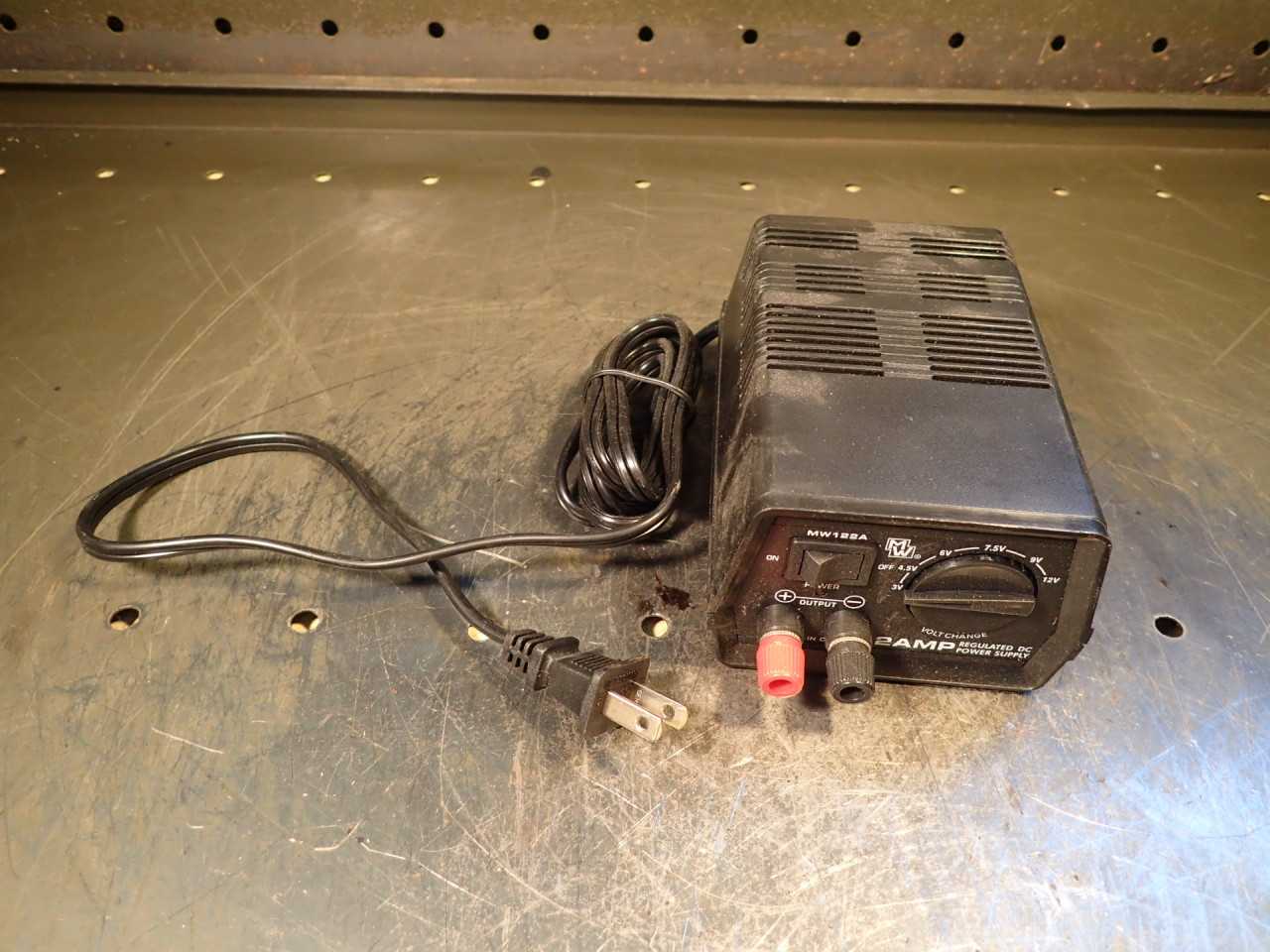 MW 2-Amp Regulated DC Power Supply: 3V 4.5V 6V 7.5V 9V 12V MW122A - ELECTRICAL COMPONENTS