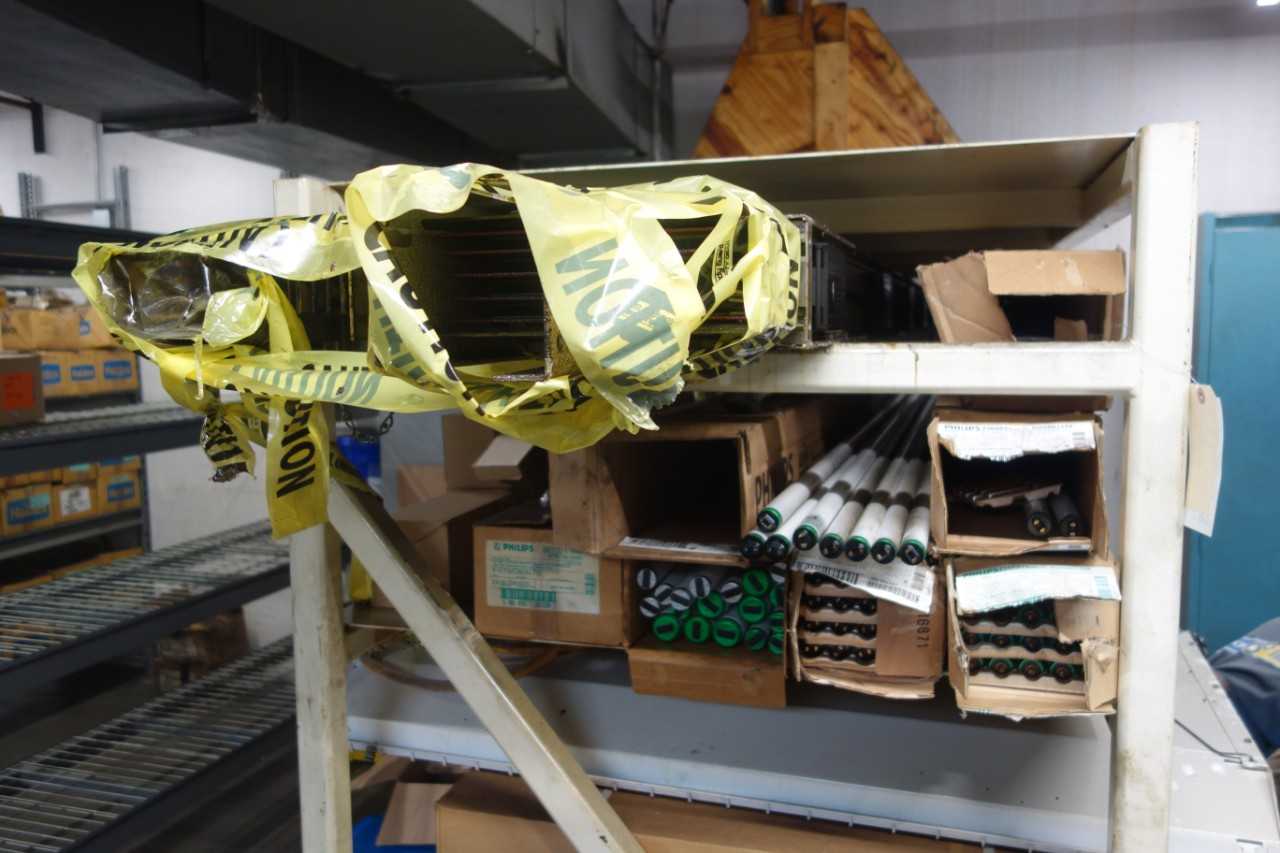 Contents of shelving - SHELVING