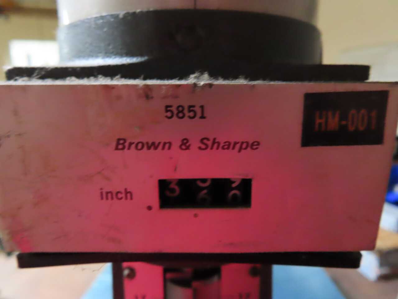 Brown & Sharpe Gauge - METAL INSPECTION EQUIPMENT