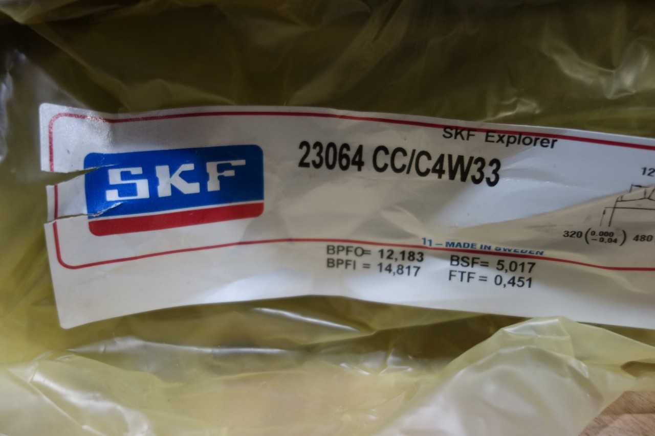 LOT OF 2 SKF 23064 CC/C4W33 ROLLER BEARINGS - BEARINGS