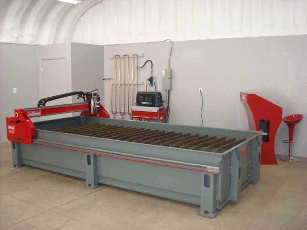 5' x 10" VICTORY CNC PLASMA CUTTING MACHINE - MACHINING EQUIPMENT