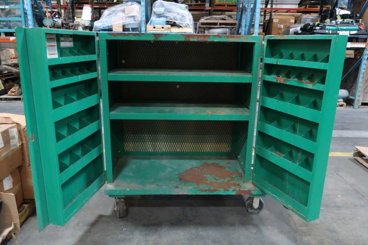 LOCKING 2 DOOR MOBILE TOOL CABINET - TOOL STORAGE