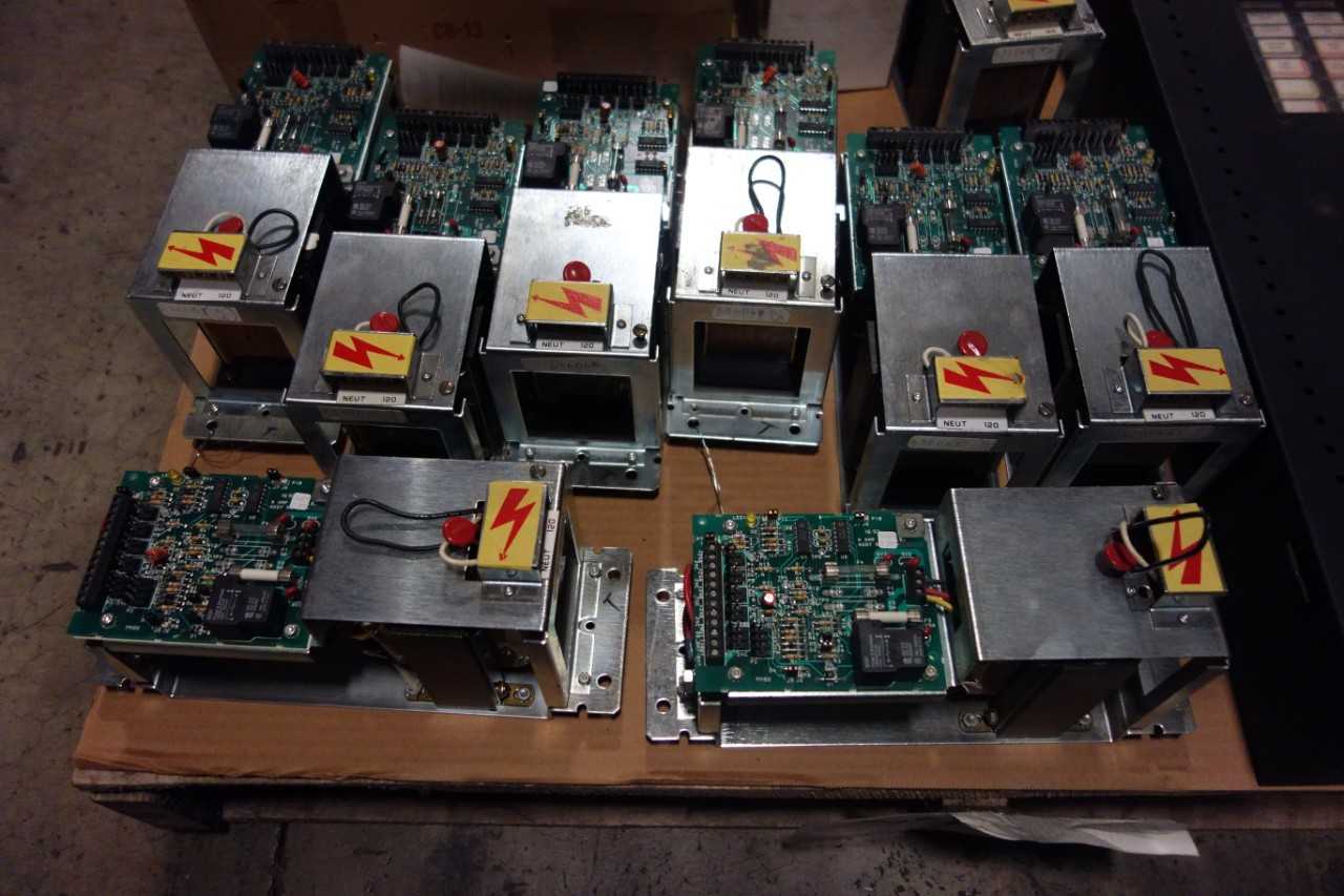 1 PALLET OF ASSORTED FIRE ALARMS, FIRE ALARM PANELS, DRENCH SHOWER ASSEMBLY, LIGHTING KITS - SAFETY EQUIPMENT